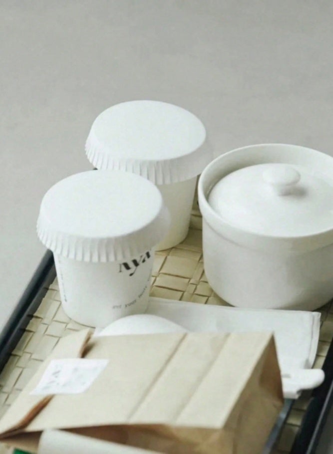 ميدي 100 غطاء كوب ورقي، أغطية أكواب المشروبات الساخنة، أغطية المشروبات للمقاهي والفنادق والنوادي الليلية والبارات ومحلات القهوة، أوعية زجاجية، قطر 2.76 حط  بوصة، أبيض - Image 5