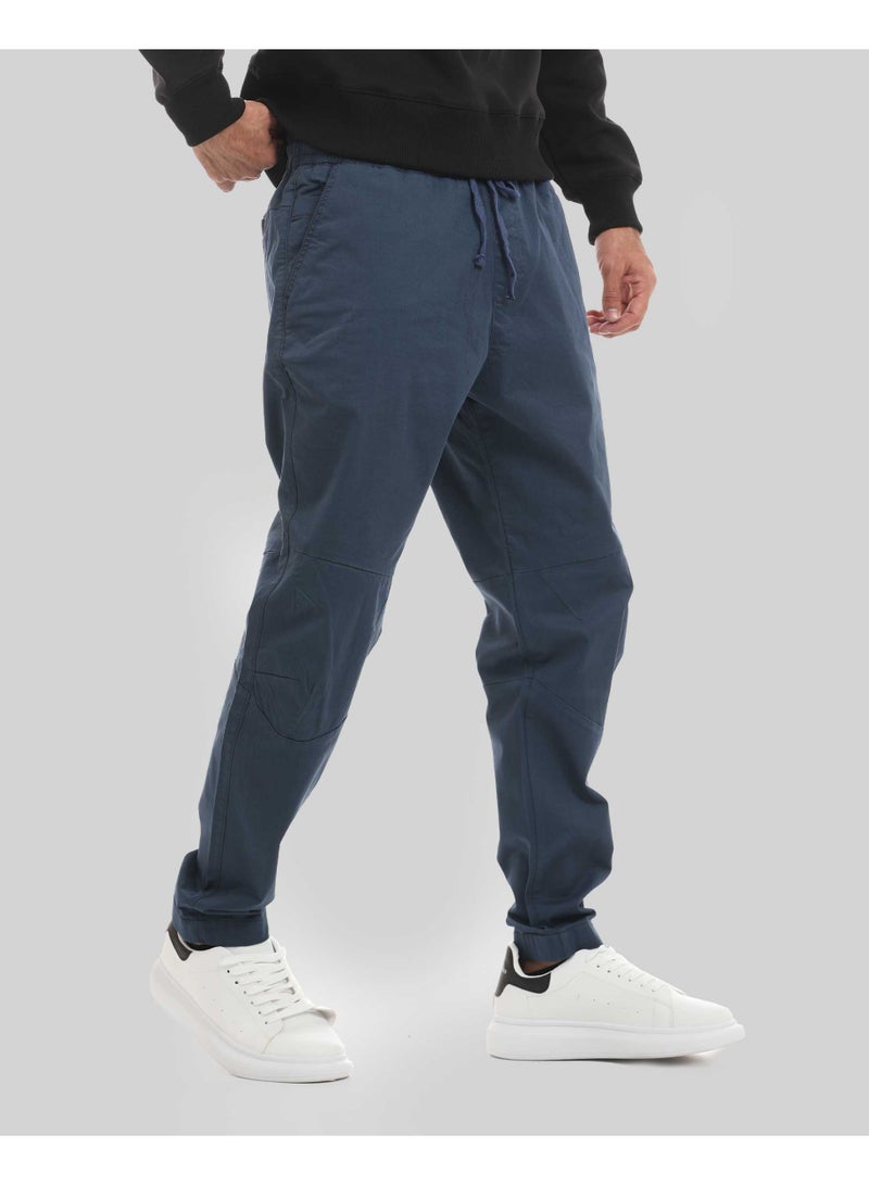 دوت بنطلون جوجر رجالي كاجوال بتصميم عصري ورباط متناسق - Image 2