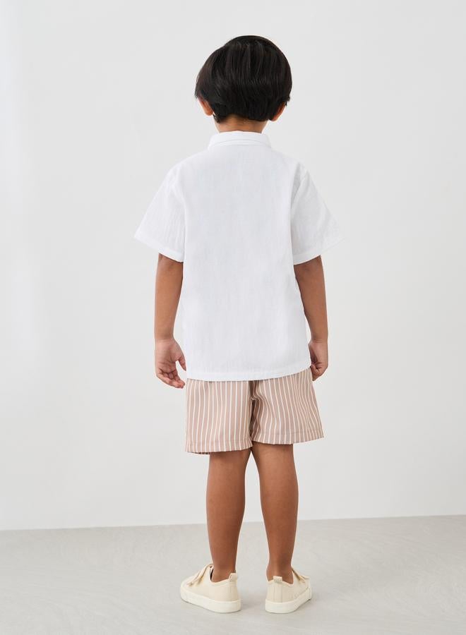 Styli Styli Short Sleeve Buttoned Shirt and Shorts Set  - Image 4