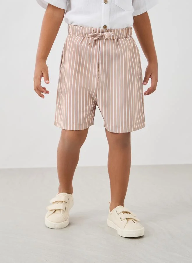 Styli Styli Short Sleeve Buttoned Shirt and Shorts Set