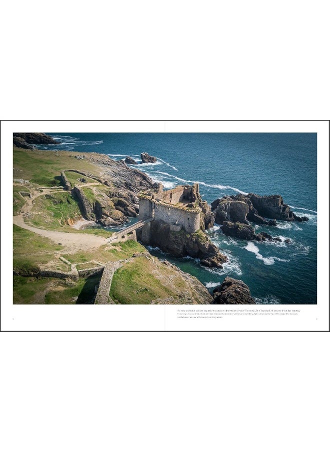 Living On The Edge: Houses on Cliffs  - Image 3