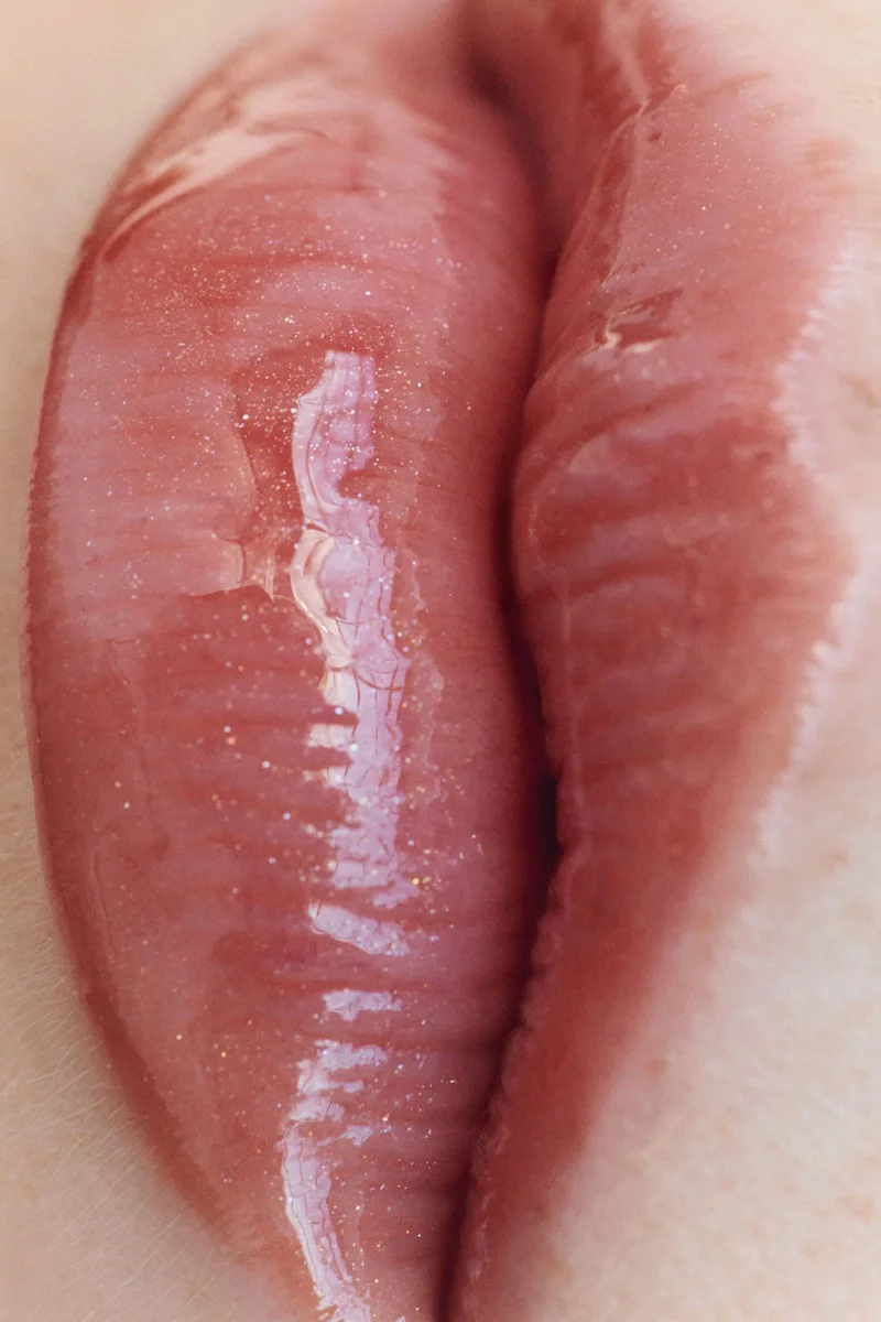 اتش اند ام ملمع شفاه هايبر غلوس