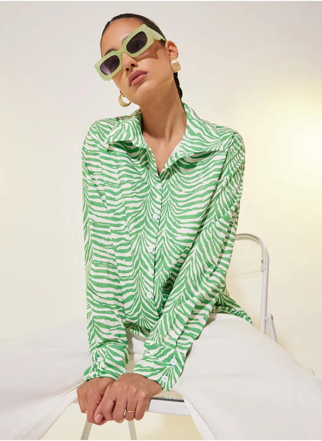 ستايلي Animal Print Buttoned Oversized Shirt