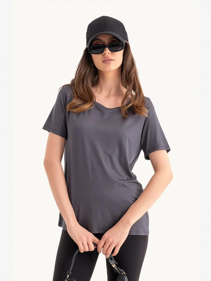 HICCUP Round Neck Relaxed T-shirt