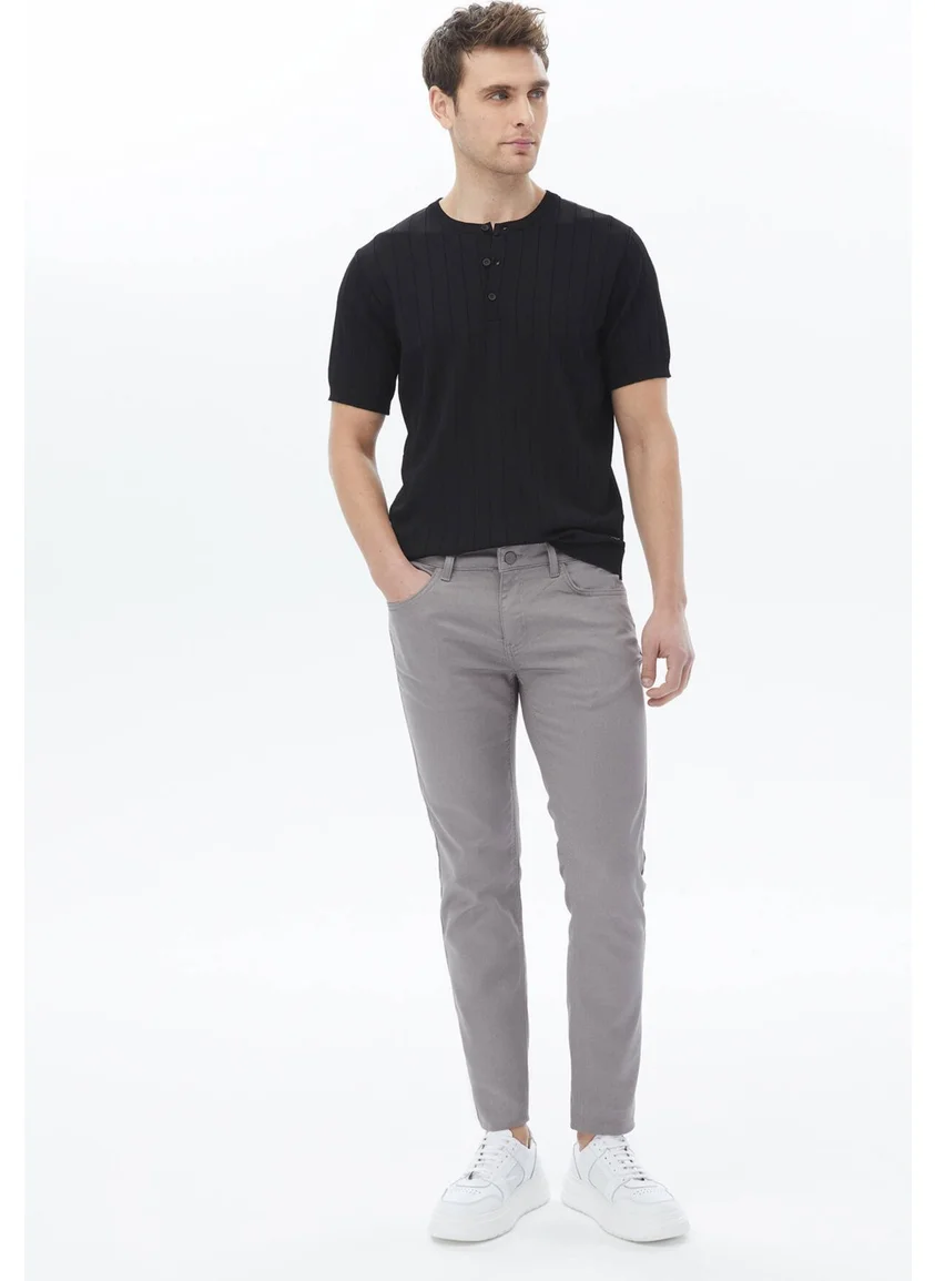 كيب Black Mandarin Collar Jacquard Sweater