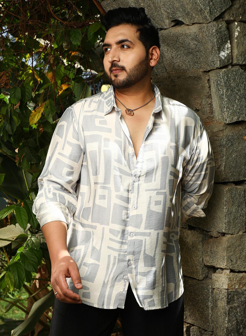 Instafab Plus Men's Grey & White Abstract-Deco Regular Shirt For Casual Wear | Spread Collar | Long Cuffed Sleeves | Button Closure | Plus Size Shirt Crafted With Comfort Fit For Everyday Wear - Image 2