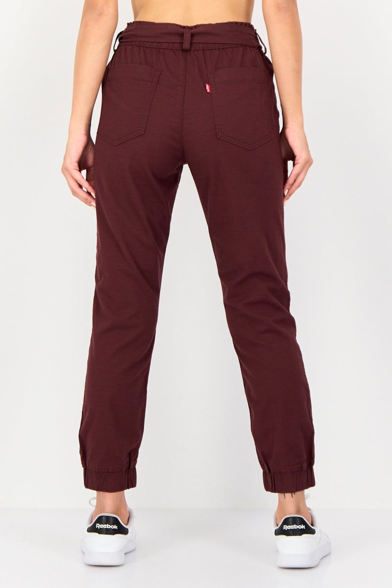 Levi's Women Belted Regular Fit Solid Jogger Pants, Pale Maroon - Image 2