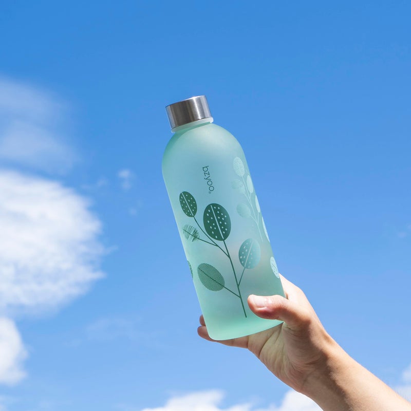 bzyoo 32oz 1 Liter Clear Water Bottle with Time Marker  Leaf Design  Durable Plastic  BPA-Free  Reusable with Measurement Markings for Fitness and Outdoor Activities (Color: Green) - Image 2