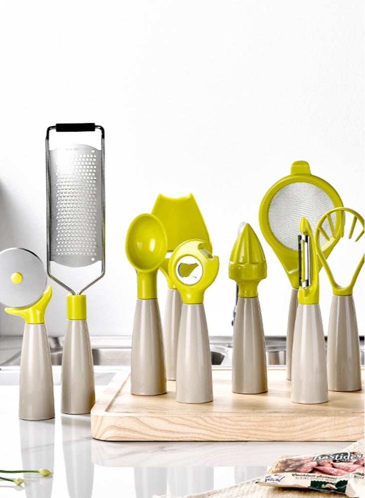 بيرفيي مجموعة أدوات الطهي الفاخرة 11 قطعة مع أواني من الفولاذ المقاوم للصدأ، أدوات أساسية للطهي أو الخبز تشمل قطاعة البيتزا، والخفاقة، والملعقة، والمبشرة، وفتاحة العلب، وقشارة الخضروات للمطبخ. - Image 2