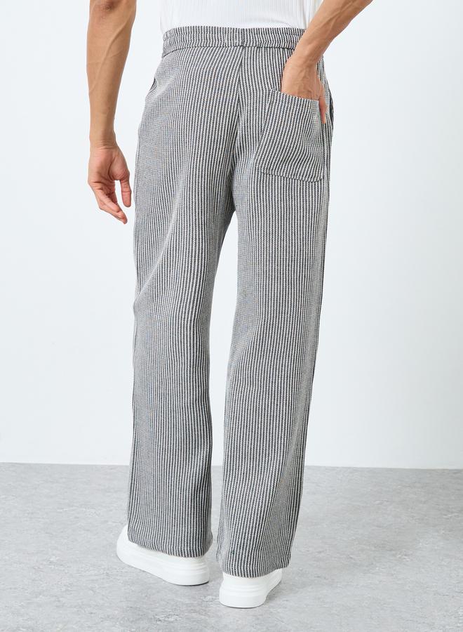 ستايلي بنطلون رياضي رجالي رمادي مخطط واسع - Image 4