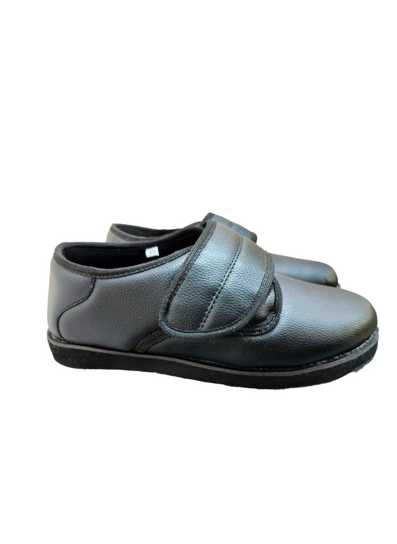 HT - Medical diabetic shoes for patients with diabetes and swollen feet - medical shoes for diabetics, size (43), black - Image 1
