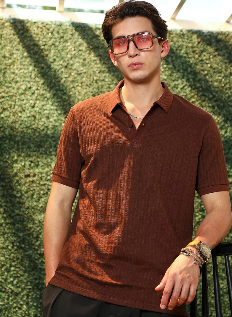 Campus Sutra Campus Sutra Men's Chocolate Brown Ripple-Lined Tactile Polo T-Shirt | Textured Knit Design With Breathable Cotton Blend | Regular Fit & Short Sleeve | Casual Wear For Everyday Comfort & Style