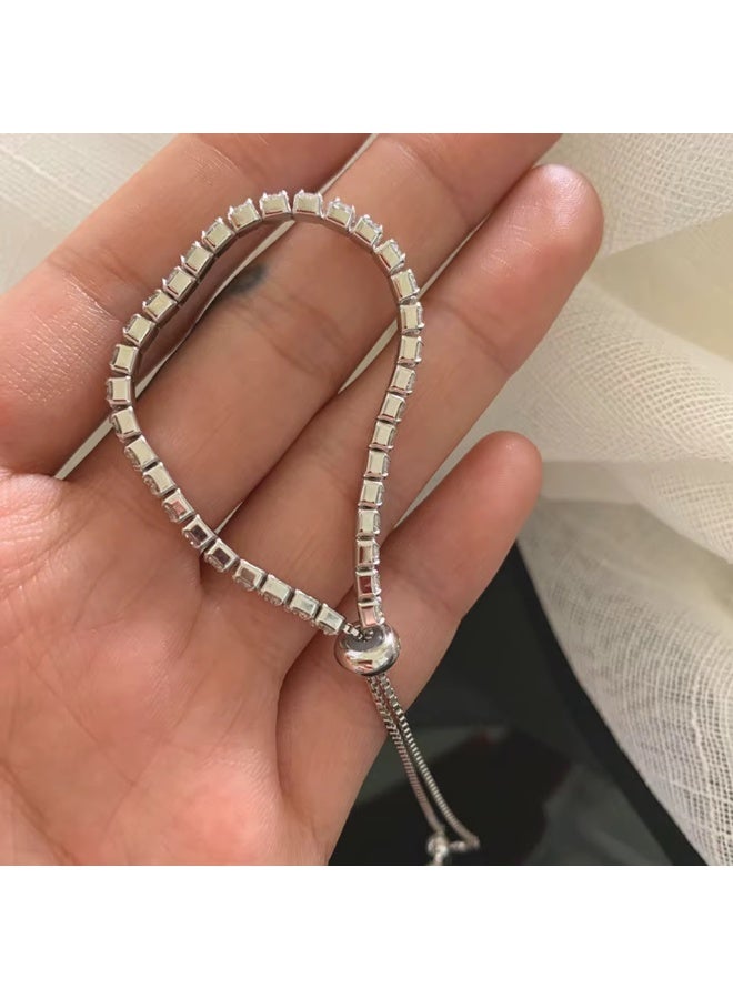 رونق انسيال سواريه تنس مرصع بالكريستال اللامع مصنوع من البلاتين مناسب للسهرات والمناسبات الخاصه هديه مثايه للفتيات- قابل للتعديل -مجوهرات نسائيه -اكسسوارات بنات - Image 5