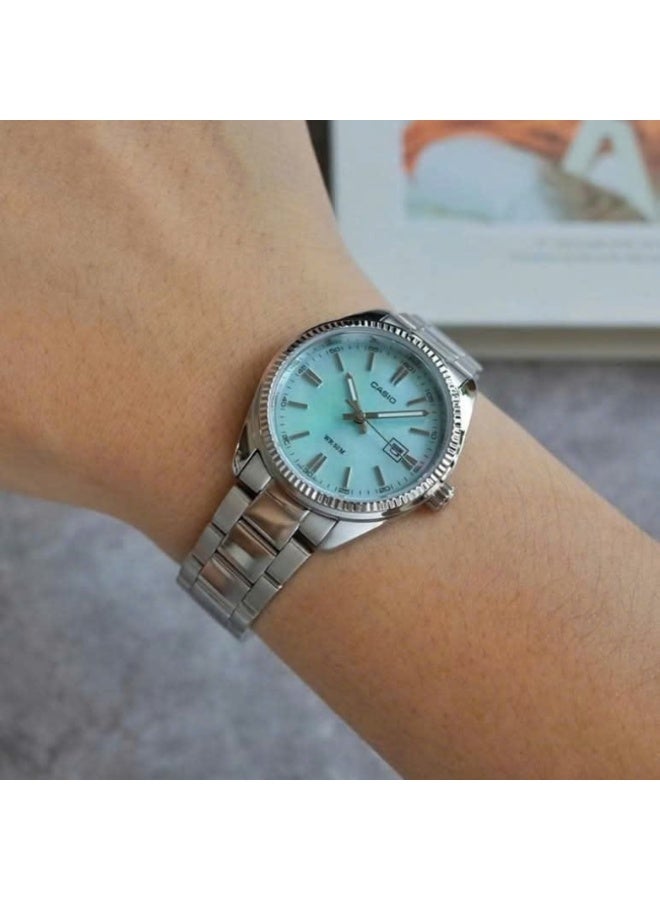 Casio LTP‑1302DS‑2AVDF Women’s Analog Watch, Mother‑of‑Pearl Dial, Stainless Steel Bracelet, 50 m Water Resistance - Image 3