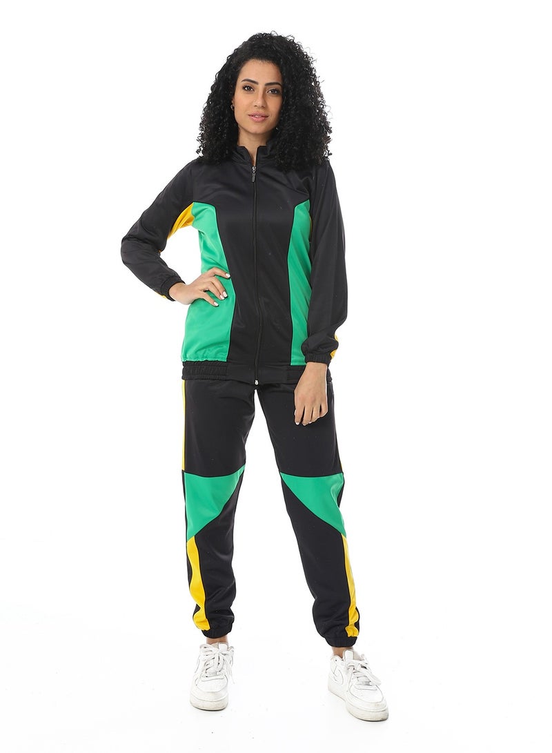 Caesar Women's two-piece sports tracksuit with a half neck and a zipper in the front  - Image 1
