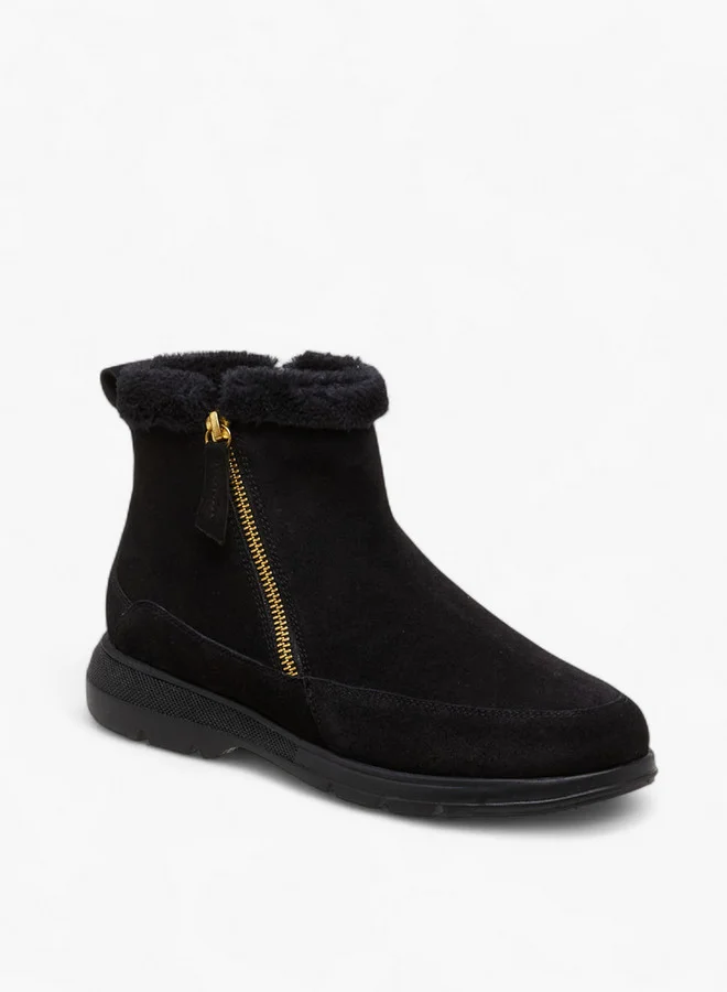 بابريكا بوت نسائي قصير فرو صناعي