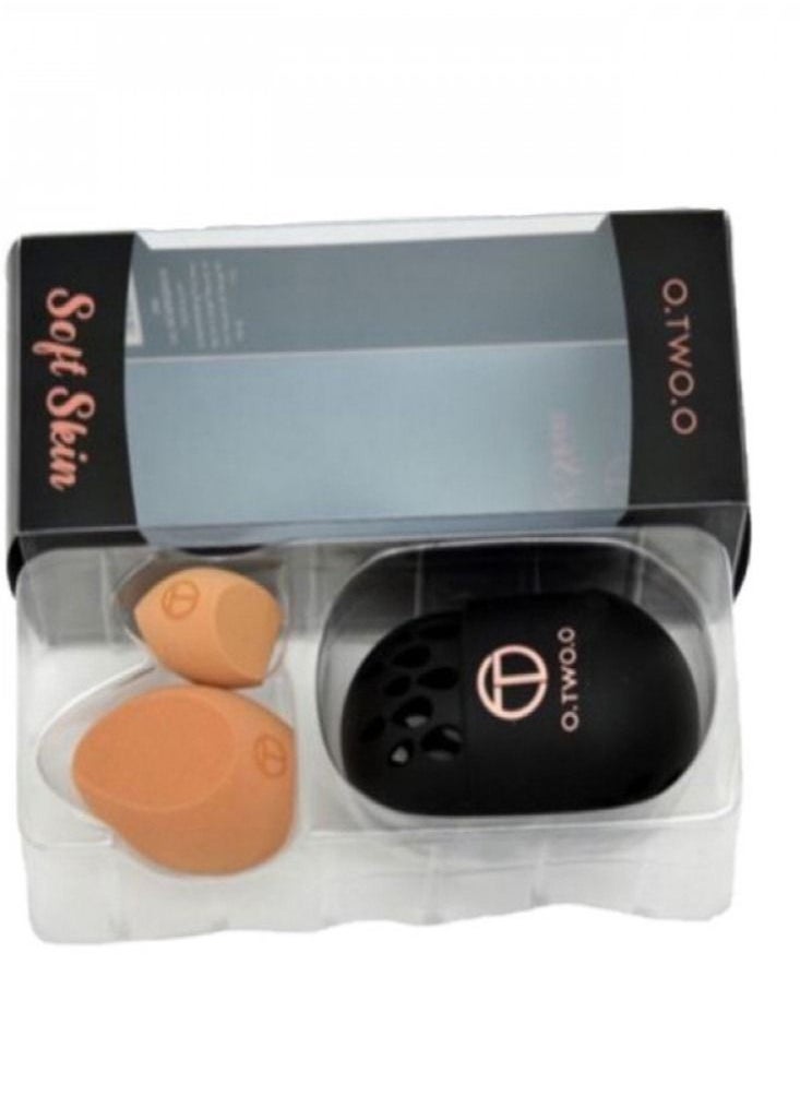O.TWO.O A makeup sponge set consisting of a contour sponge + a foundation blending sponge with a sponge case from O.TWO.O  - Image 2