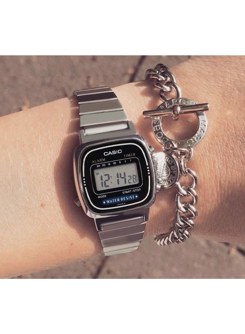 كاسيو ساعة رقمية من الفولاذ المقاوم للصدأ مقاومة للماء للنساء LA-670WA-1D - 25 مم - فضي - Image 3