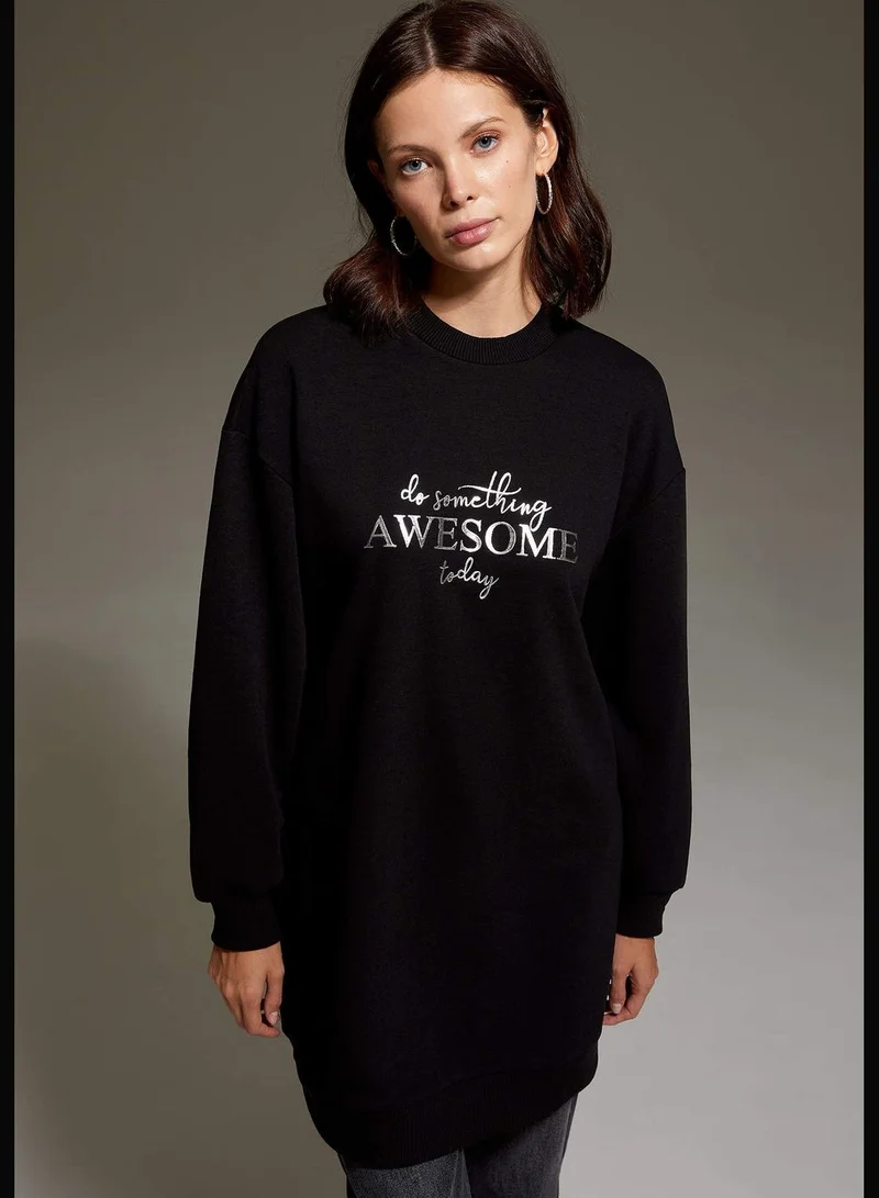 ديفاكتو Relax Fit Text Print Sweatshirt Tunic