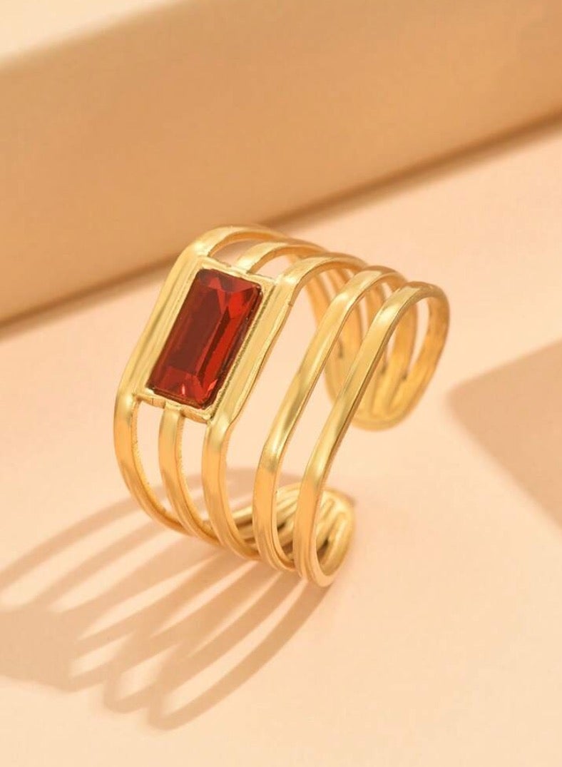 إيكوال خاتم نسائي أنيق من الاستانلس ستيل مطلي باللون الذهبي بمقاس موحد - Image 1