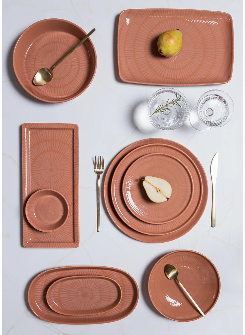 The Mia Noon Oval Serving Set of 2 Salmon 29 cm