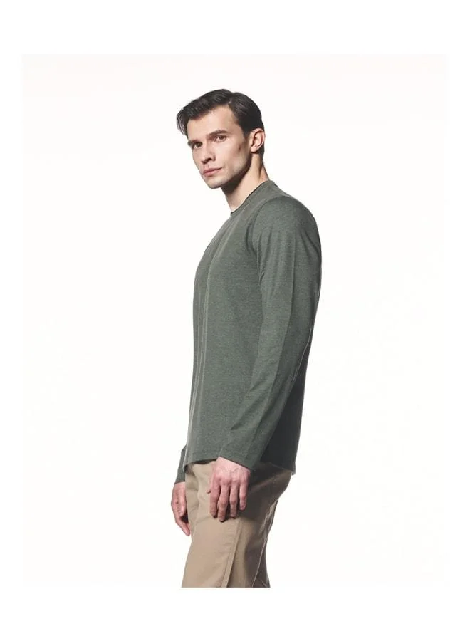 Liwali Long Sleeve T-Shirt with Contrast Details.