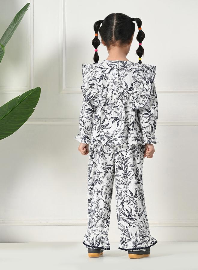 بيلا مودا طقم بيلا مودا بطبعة زهور وتفاصيل مكشكشة بلوزة وبنطلون - Image 2