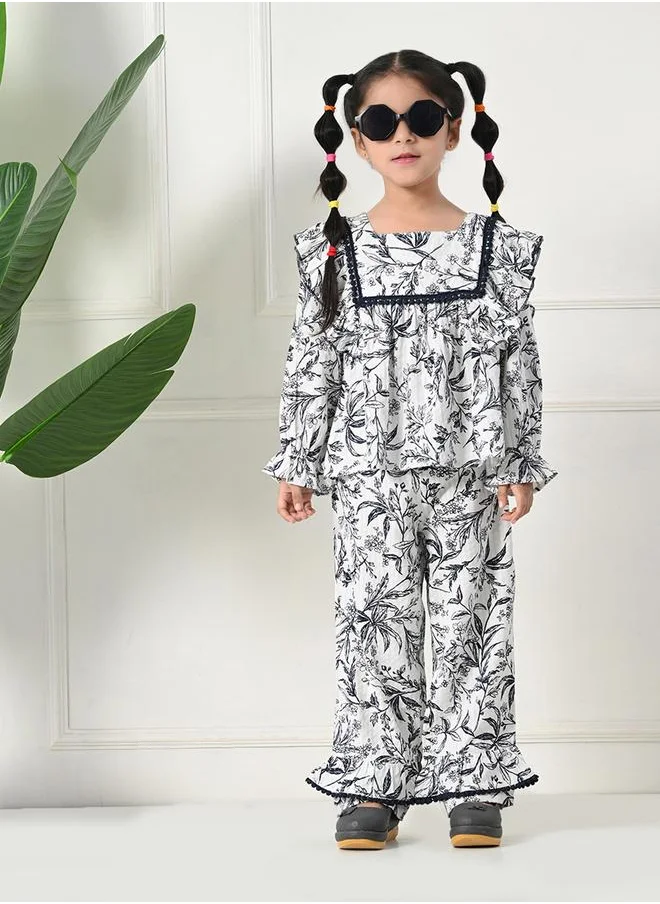 بيلا مودا Bella Moda Floral Print Ruffled Detail Top and Pants Set
