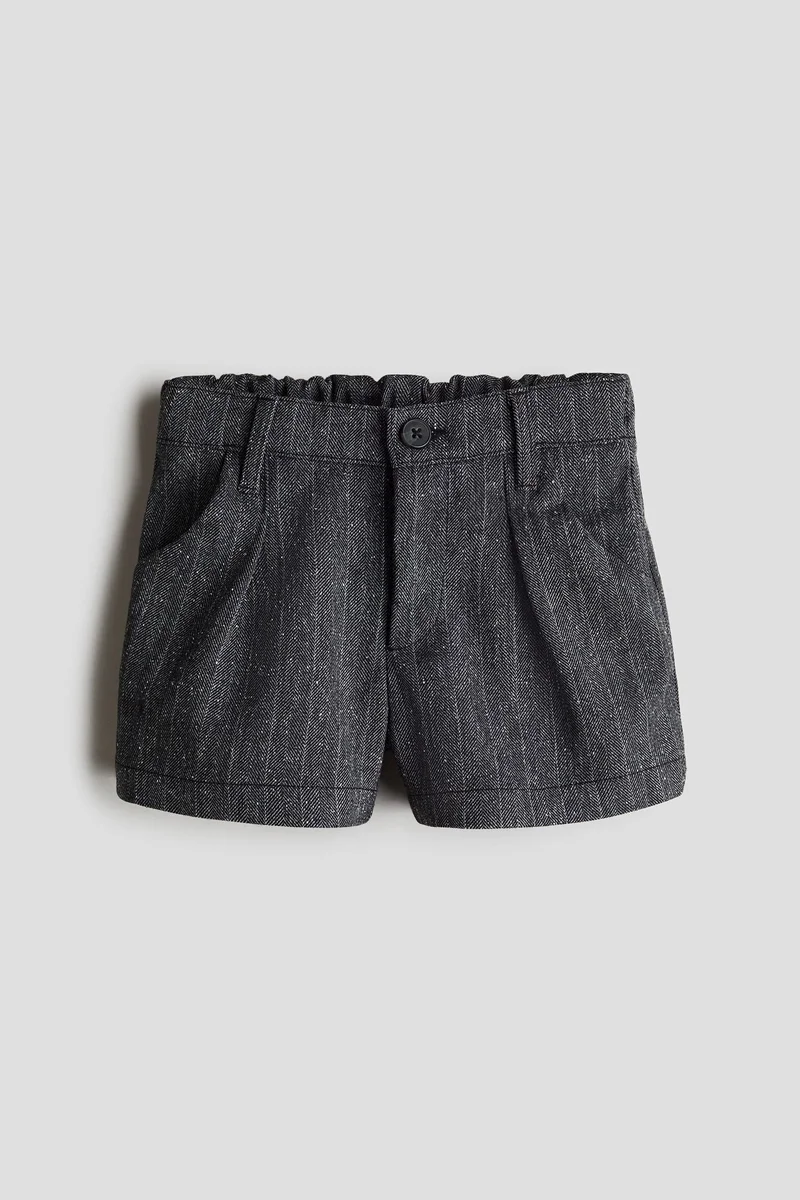 H&M Pleated Shorts