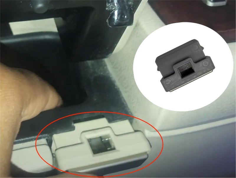KDFUHRUI Front Armrest Lid Latch for Lincoln Town Car - Image 2