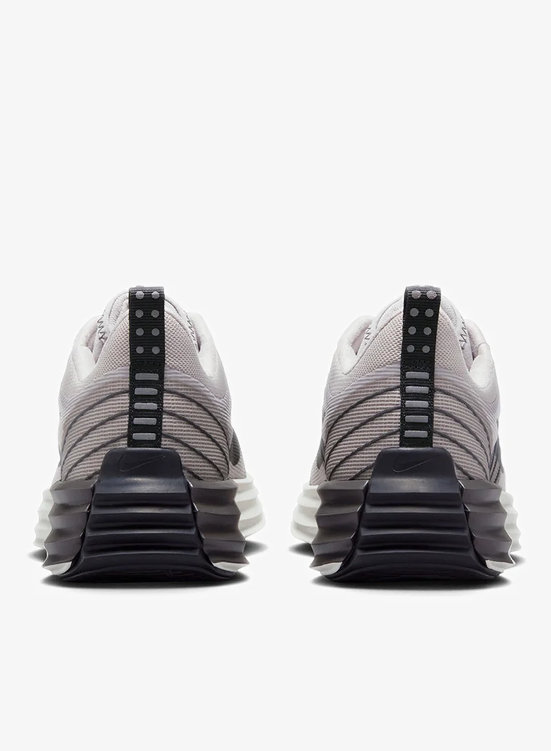 Nike Lunar Roam