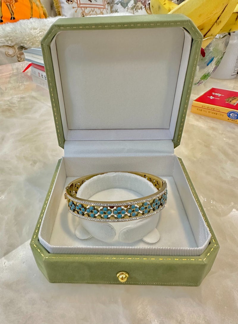 Vintage Turquoise Hollow Bracelet - Image 3