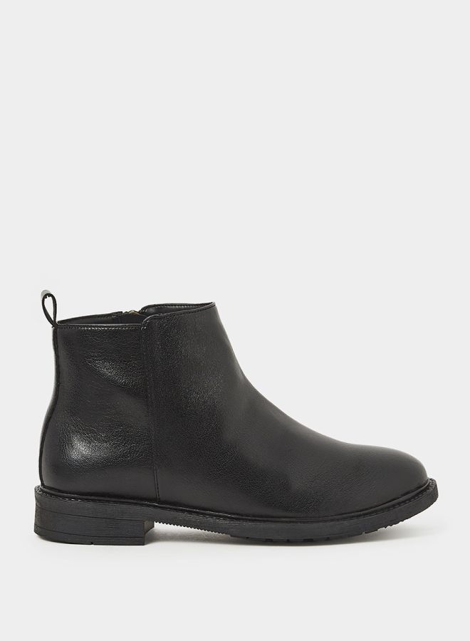 Styli Chelsea Boots in Textured Faux Leather - Image 1