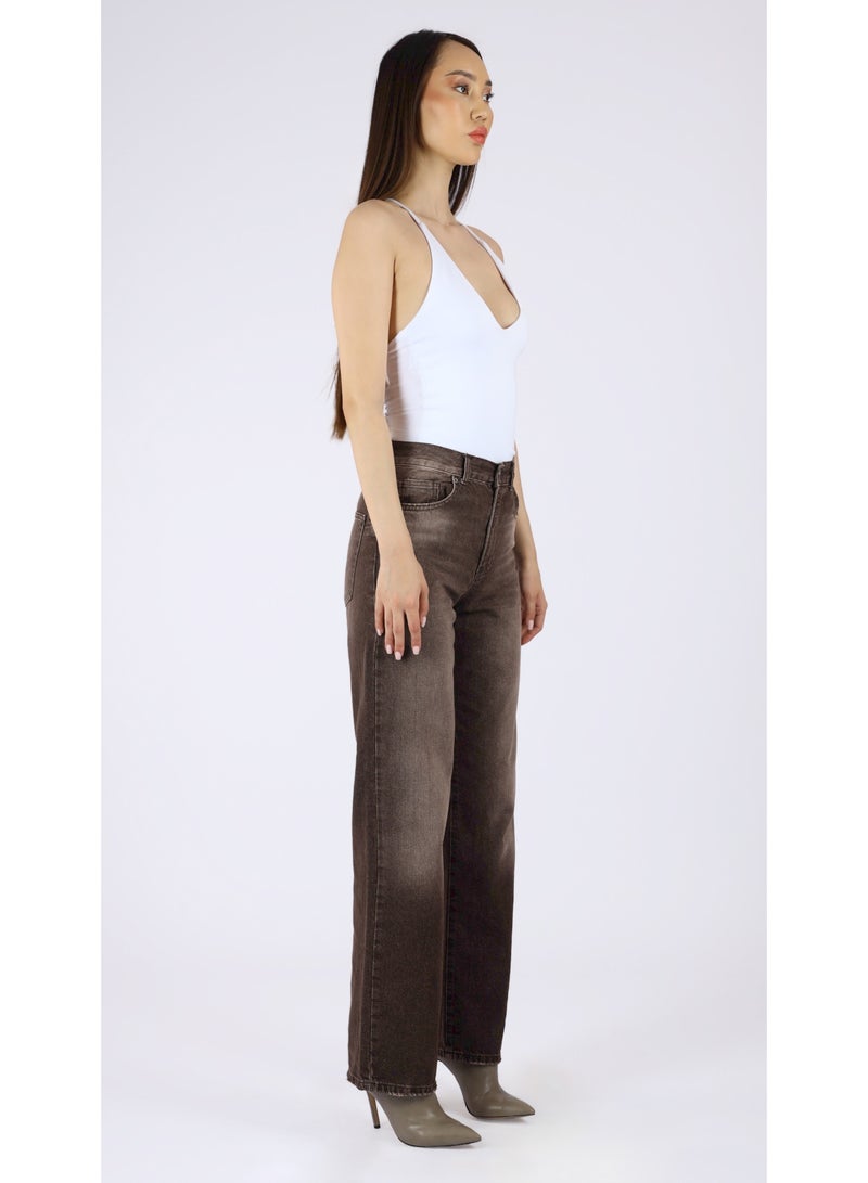 KYVELi Aurora High-Waist Straight Leg Jeans- Brown - Image 3