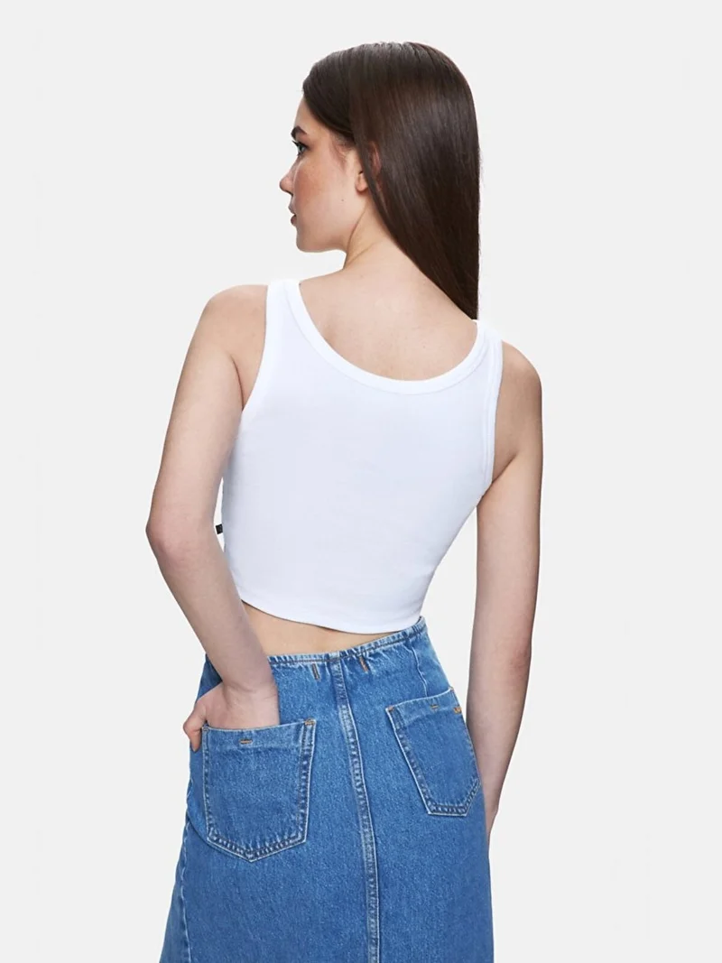 ال تي بي White Tank Top