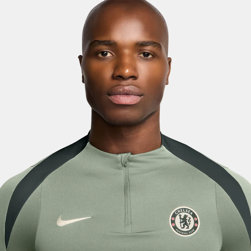 Nike Men's Chelsea Strike Drill Football Top