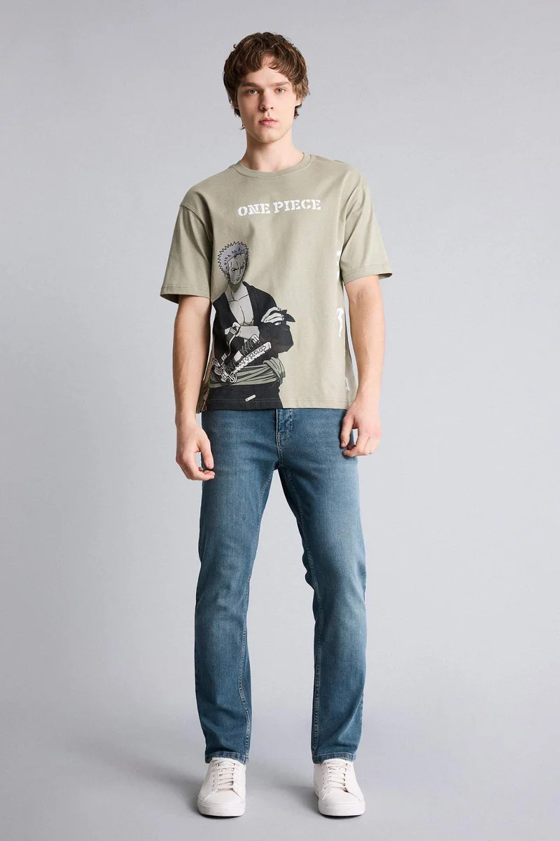 ديفاكتو One Piece Boxy Fit Printed T-Shirt