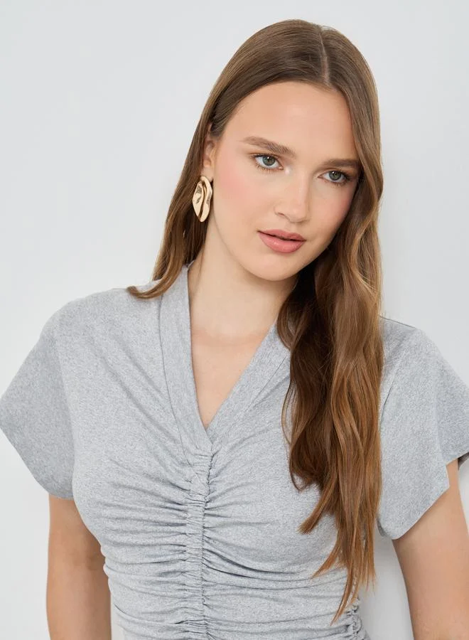 Take Two Solid V-Neck Ruched Detail Short Sleeve T-Shirt