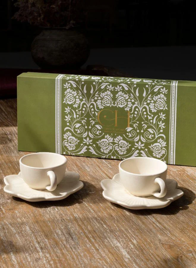 كيوريت هوم طقم فنجان وصحن شاي بنقوش زهور من السيراميك