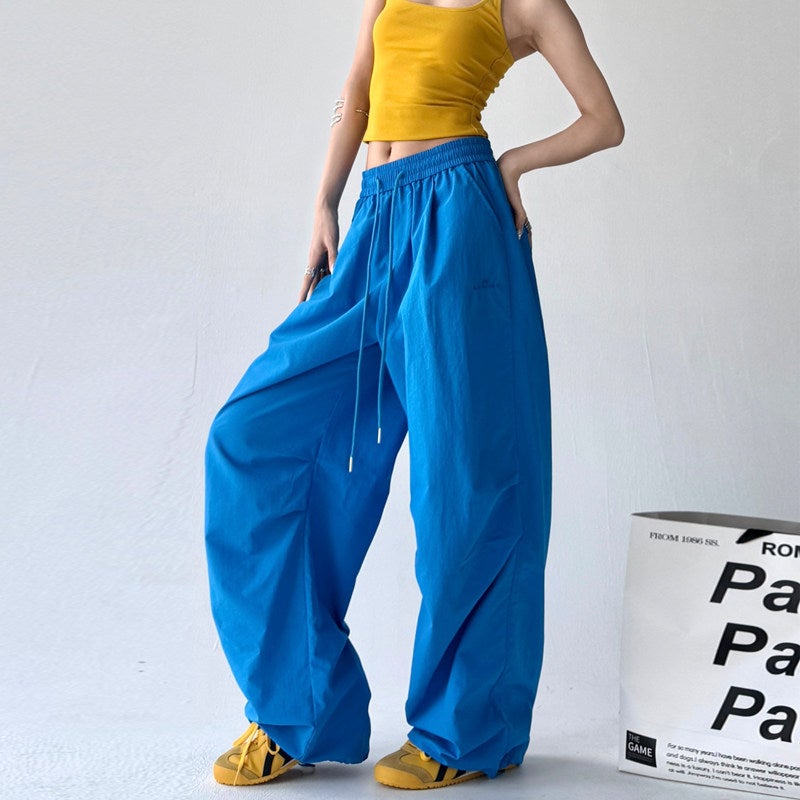 Hot girl wind red paratrooper overalls women's 2025 spring/summer thin pleated quick-drying wide-leg floor-dragging casual pants trendy - Image 1