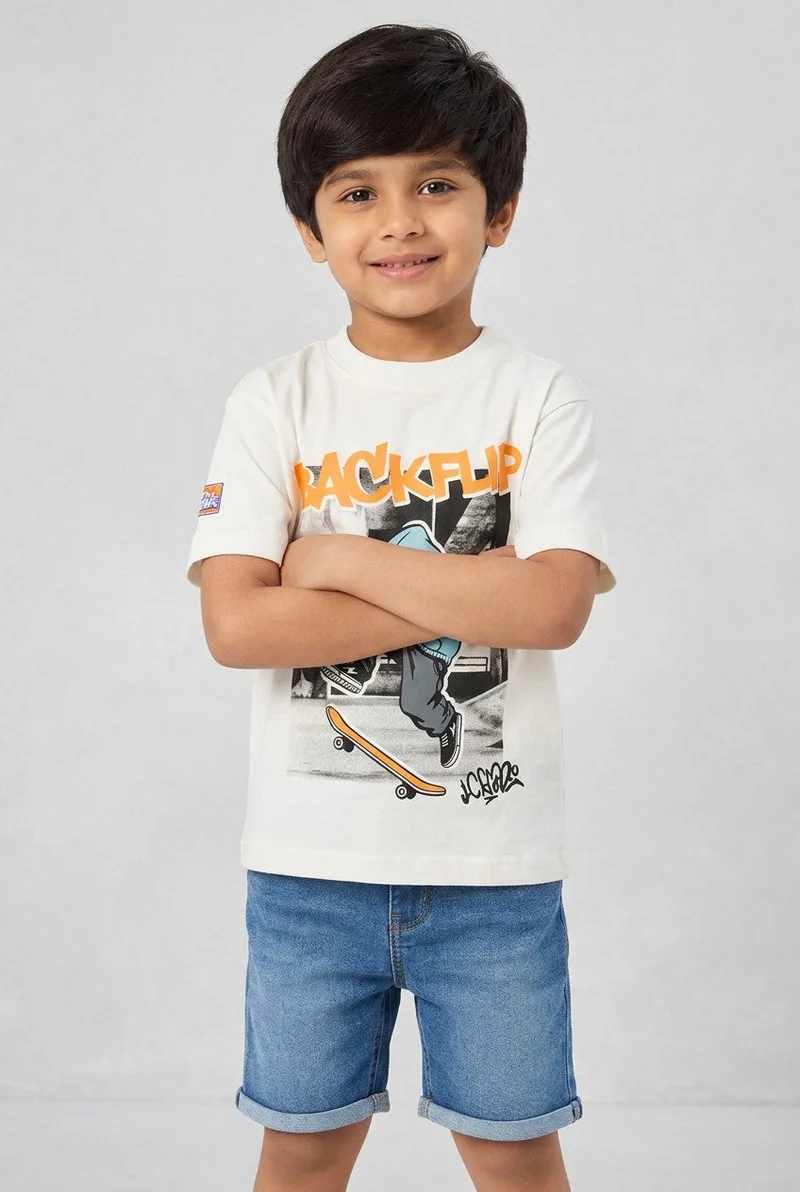 Ovs  OVS White Oversized Pure Cotton T-Shirt With Skate Print For Boys for Men | Best Price UAE