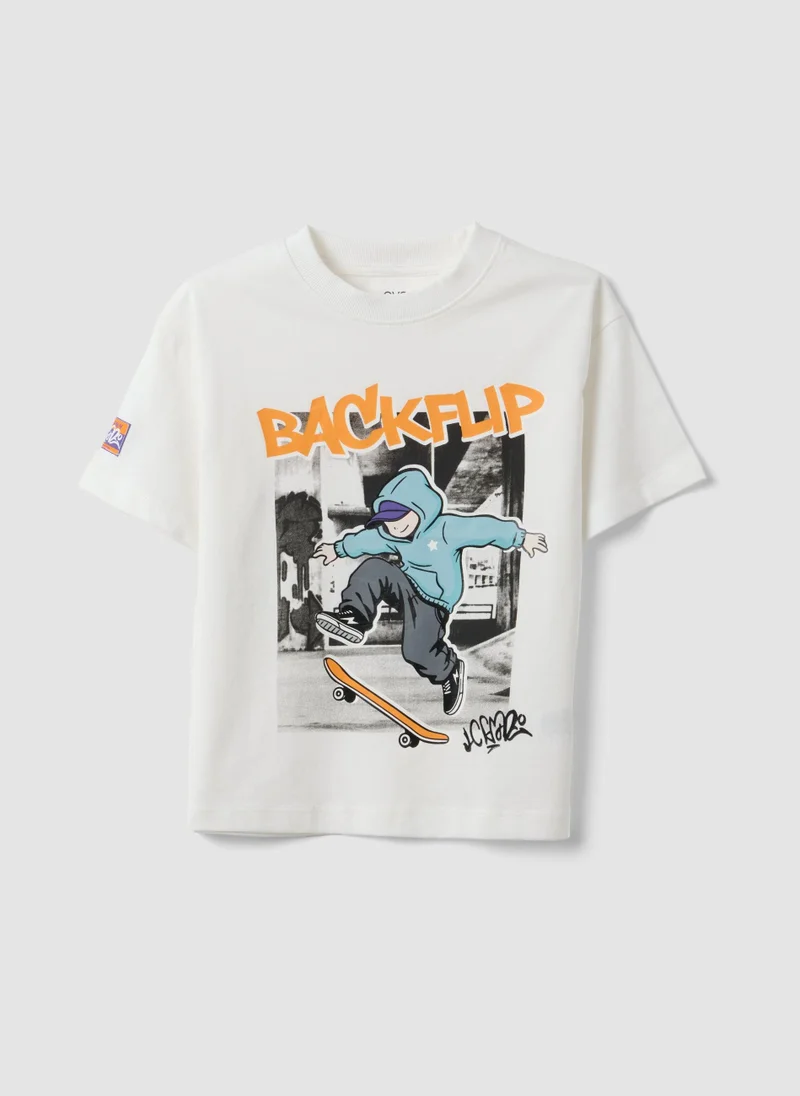 Ovs  OVS White Oversized Pure Cotton T-Shirt With Skate Print For Boys for Men | Best Price UAE