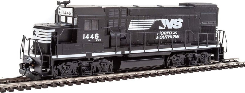 Walthers Trainline EMD GP151Standard DCNorfolk Southern Black White 9312504 HO Scale Model Railroad Locomotive Model