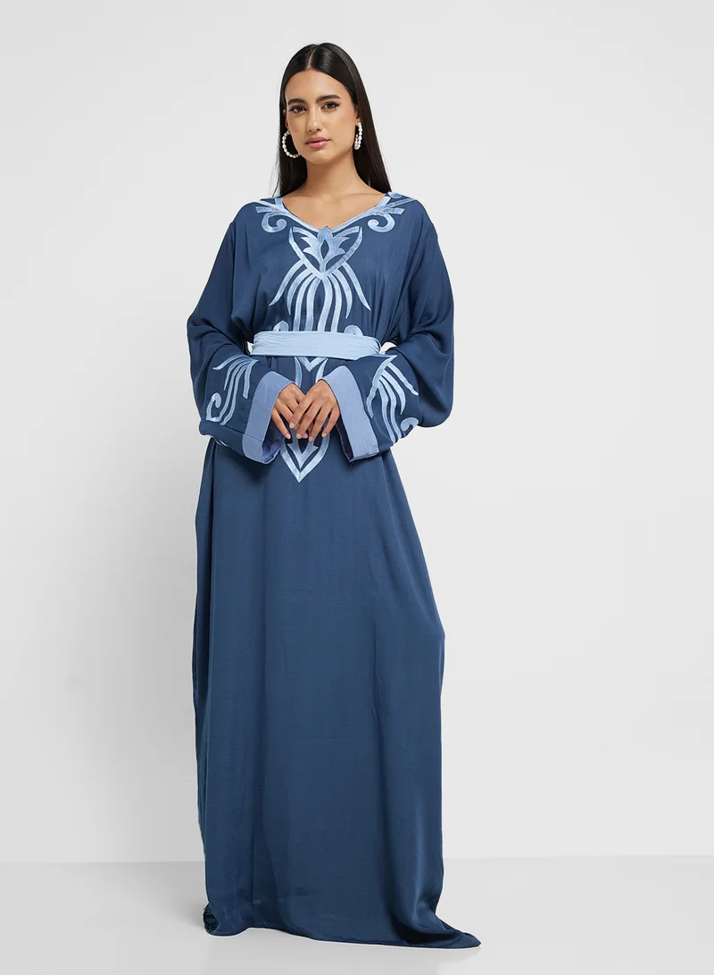 hayas closet Crew Neck Printed Abaya