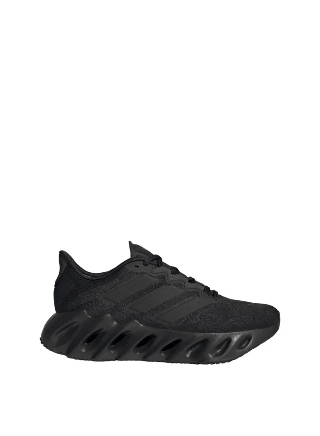 adidas شيفت فورد إيه دبليو