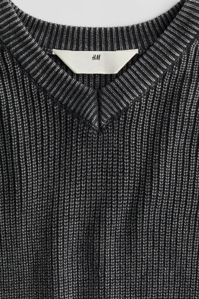 H&M Rib-Knit V-Neck Jumper