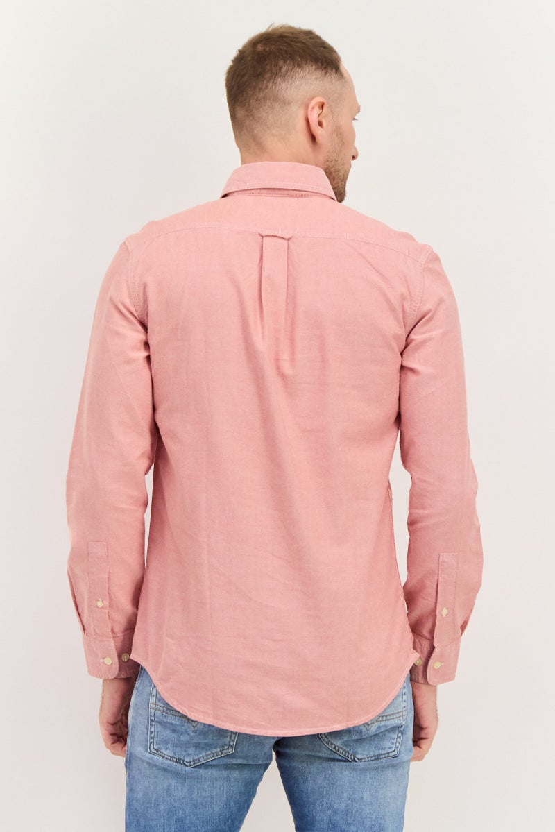 Chaps قميص رجالي بتصميم مخصص بأكمام طويلة وشعار مطرز، برتقالي داكن - Image 2