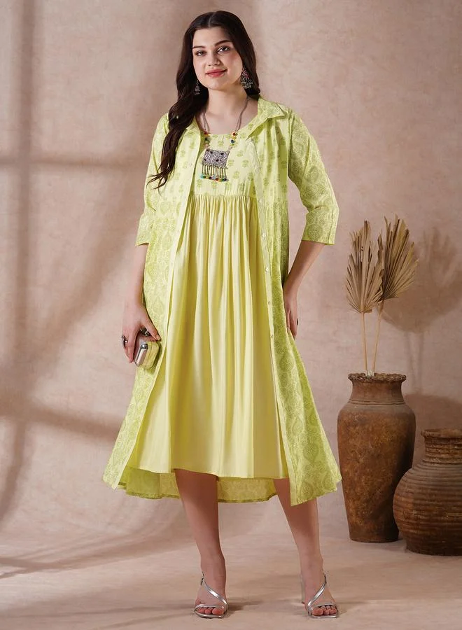 جلو باص طقم فستان ميدي بحمالات وتونيك بطبعة قميص