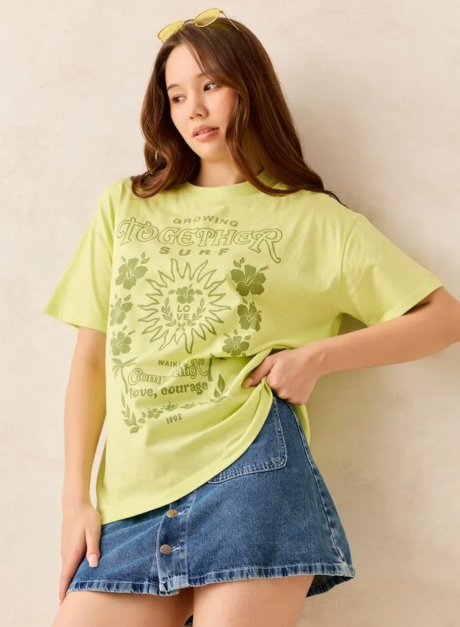 OUTZIDR Yellow Crew Neck Graphic T-Shirt