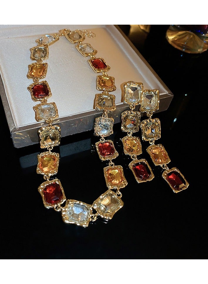 Ancient light luxury diamond-encrusted square shape  Necklace high-end court style temperament niche exaggerated lock  Three-piece set - Image 2